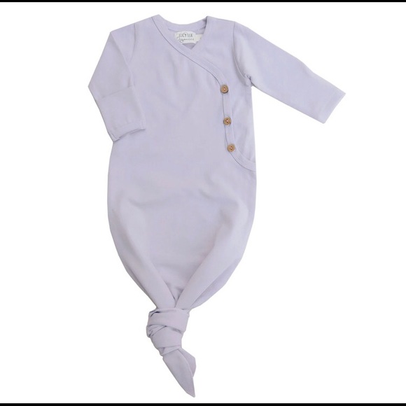 Set of  Lucie Lue organic kimono knotted gowns - Picture 8 of 8